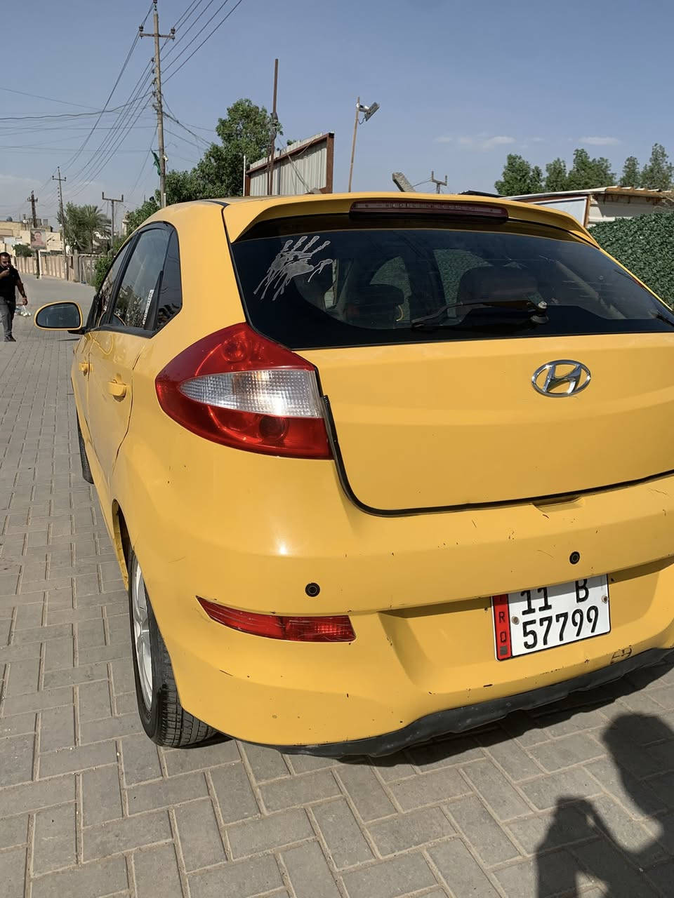شيري فلاوين موديل 11
رقم بغداد انكليزي بأسمي سنويه لل 30
شرط التحويل 
مصفره غرامات وهيئه  
السياره جاهزه كامله من كلشي مرتبها ع ايدي 
داخل جلد بيجي 
سنتر لوك تقفيل تصعيد جام عن بعد 
منضومه تبريد كامله جديده ❄
صدر امامي خلفي جديد
شاشه اصليه من الزيرجاوي  
تخم تاير جديد 
ماصدات جدد 
منضومه لايت زنون عالي ناصي 
حساسات بيبان وحزام ورجوع للخلف 
السعر 38 ورجاء اليكسر بحلال العالم ليجي وليعلق 
السياره متعوب عليها وكلشي اكو بلسوك 
مكاني البياع _ التراث _ قرب تقاطع درويش 
***********
