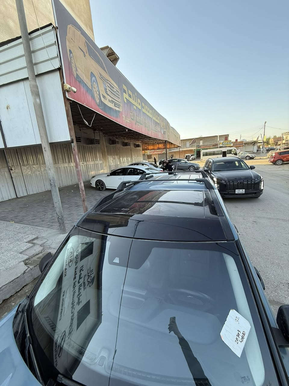 السلام عليكم للبيع فورد برونكو سبورت 2023 حادث موضح بلصور ماشية 21 الف السيارة موجودة في كربلاء بدون رقم السعر مناسب جدا الاتصال *********** او ***********
