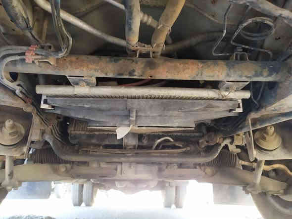 السلام عليكم للبيع كيا عموشه موديل 2015رقم  بغداد انكليزي الجديد هزه وفحص وسنوية كامل باسمي مكينه 3000 جديده السيارة نظيفة باستثناء تبريد ضعيف وشبر بارد عكس السائق السيارة ماشيه 157K السعر 100ورقه العنوان بغداد البياع هاتف ***********
