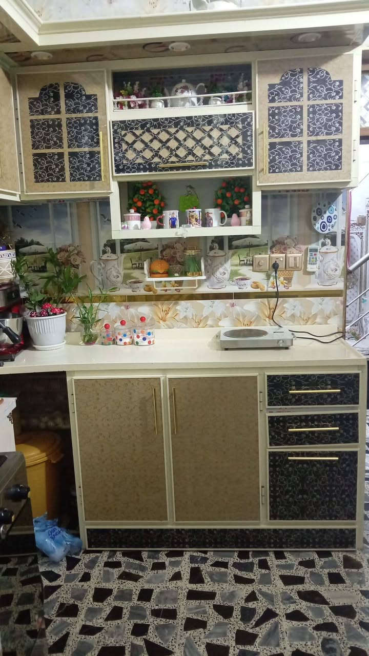 كاونتر كامل
للبيع بعدة جديد
نظافه خير من الله
مكان داخل الرمادي
السعر //900وبي مجال
للستفسار اتصال بالرقم
***********
