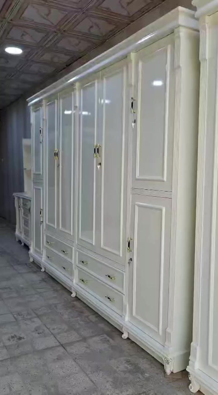 غرف النوم العراقية… بساطة، راحة، ولمسة ذوق مميزة ✨
مكان يجمع بين الدفء والأناقة ويخليك ترتاح من قلب ❤️

#غرف_نوم #ديكورات_مودرن #معرض_غرف_نوم #اكسبلور #غرف_نوم_مودرن #نجارين #ديكور_المنزل


**إذا كنت صاحب هذا الإعلان وتريد حذفه لأي سبب، رجاءا أرسل رسالة إلى الدعم الفني**