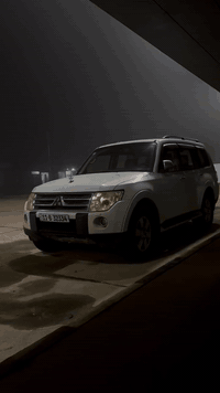 سلام عليكم
باجيرو 2008 فول مواصفات دبل اكسل (فور ويل) ضد التزحلق  7 مقعد سياره كفاله عامه  تبريد مركزي تحديد سرعة كوشن جلد وكهرباء سقف سلايت طخم كوشن بلادي  مصابيح زينون 4 تايرات جديدة كل الجسم على الشركة كير ومكينة مكفولات وبيه مجال بسيط مكان بغداد
رقمي؛  ***********
