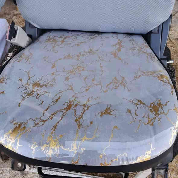 فقط 35الف كماليات الهاجري العنوان موصل حي المالية قرب مدرسة القبس ***********
