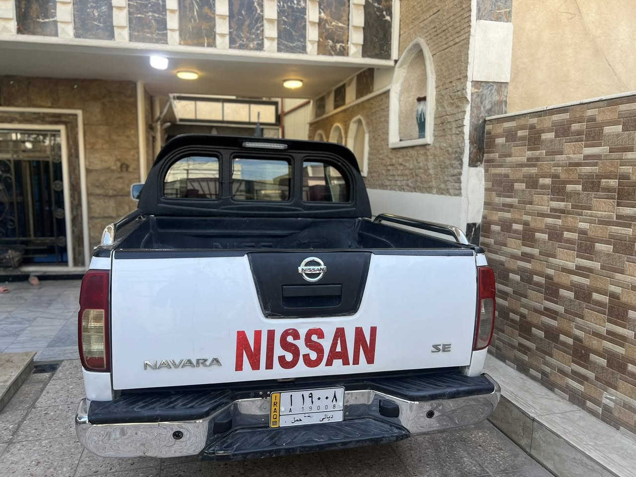 سلام عليكم 
بيكب نيفاره موديل 2012
للاستفسار الاتصال 
***********
