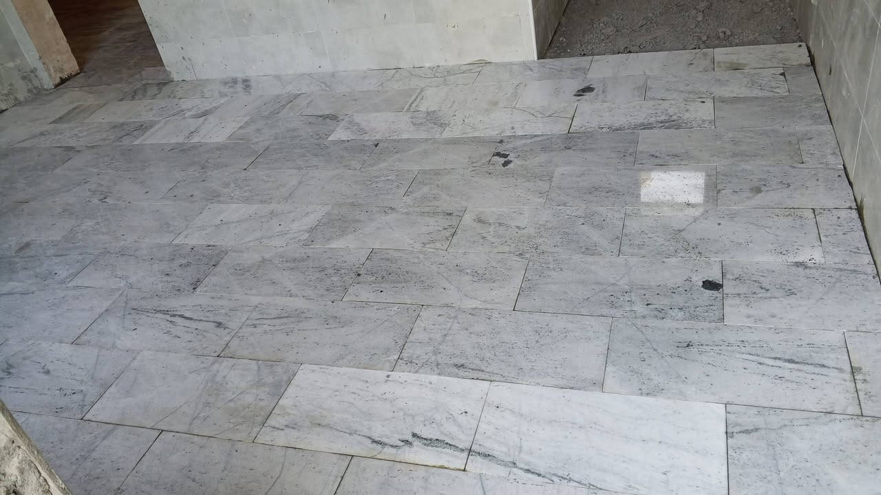 سلام عليكم
خلفه سيراميك ارضيات وجدار عليوميه وعلمتر شغل عله طريقه لايرانيه تتريس وزن الليزر بابل فقط 

ومناسب ***********واتساب
