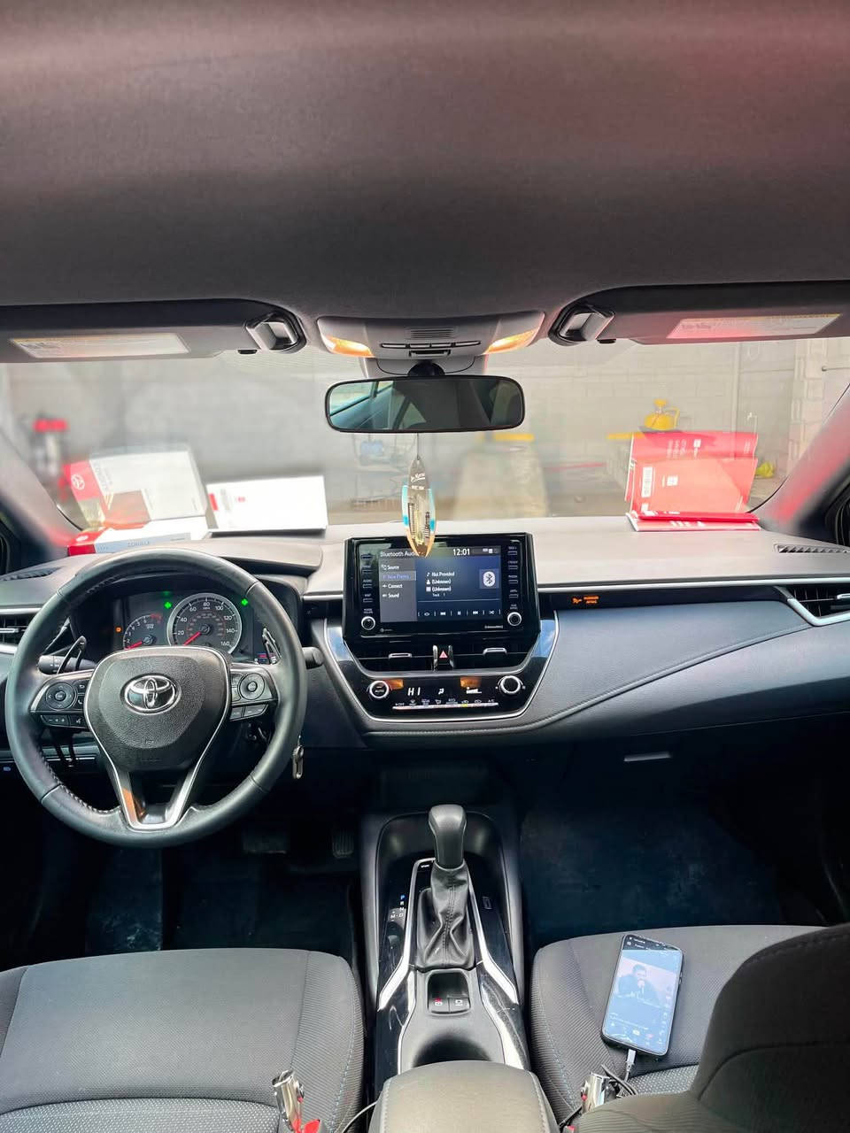 كرؤلا امريكي مؤديل ٢٠٢٢ مواسه فات SE نمونه له جواني گيرو مه كينه ي به شه رت نه كراوه ته وه  سه ياره كه نمونه يه له جواني  پارچه و په له يه كي بوياخه ره سمي ره قه م شاننسيم  ٤تايه و ويلي لوكي له ژيردايا رؤنو هايدرؤليكي تا زه گؤراوه سه ياره كه سه نه وي تا ٢٠٣٠تازه يه و به ناوي خؤ مه وه يه هه موو گياني به شه رت سعري ١٤٣ گه لاو مه جاليكي كه م
0773 680 5174 السليمانية, العراق
