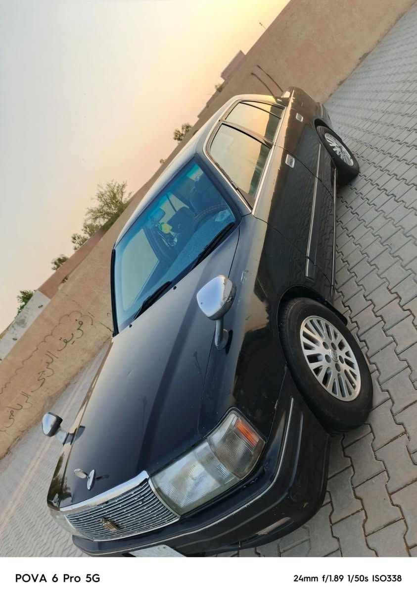 السلام عليكم 
تيوتا كراون ٩٦ كفاله عامه من العيب الشرعي والضربه رقم نجف مكينه بطه مكفوله تبريد تخم تاير حداديه جديده غرفه دشبول بلكارتون ابو السنويه بلحي 
العنوان واسط الحي 
السعر ٧٥ 
*********** الحال, واسط
