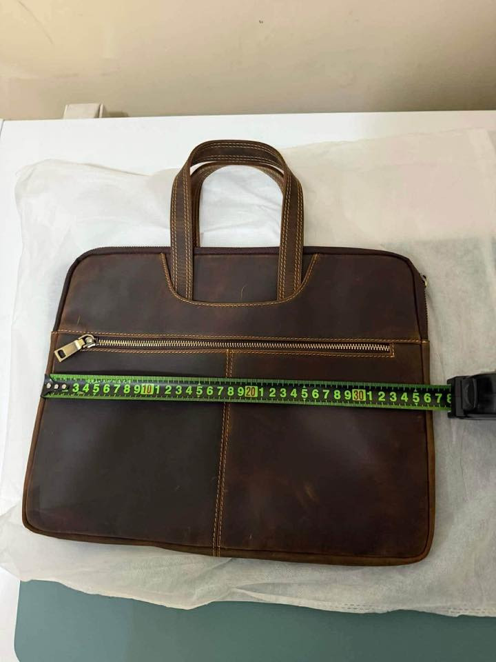 جنطة جلد طبيعي جديدة لوك امزون ماركة فول  شرط جلد طبيعي وكوالتي عالي  تفاصيل موضحة بل صور على اول تم ٢٥ شامل التوصيل


**إذا كنت صاحب هذا الإعلان وتريد حذفه لأي سبب، رجاءا أرسل رسالة إلى الدعم الفني**