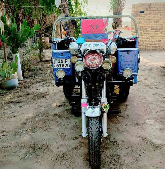 السلام عليكم ستوته لبيع مديل 23
ستوته رقم كهرباتها كله شغله نكره سلف تاير جوبلس ستوته خير من الله نضافه فول السعر بـ2750 اوبيه مجال مكاني دوانيه (***********)
