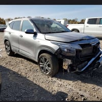 كيا سليتوز lx وارد امريكي موديل 23 حادثها مثل ماموضح بالصوره ماشيه 51 ...