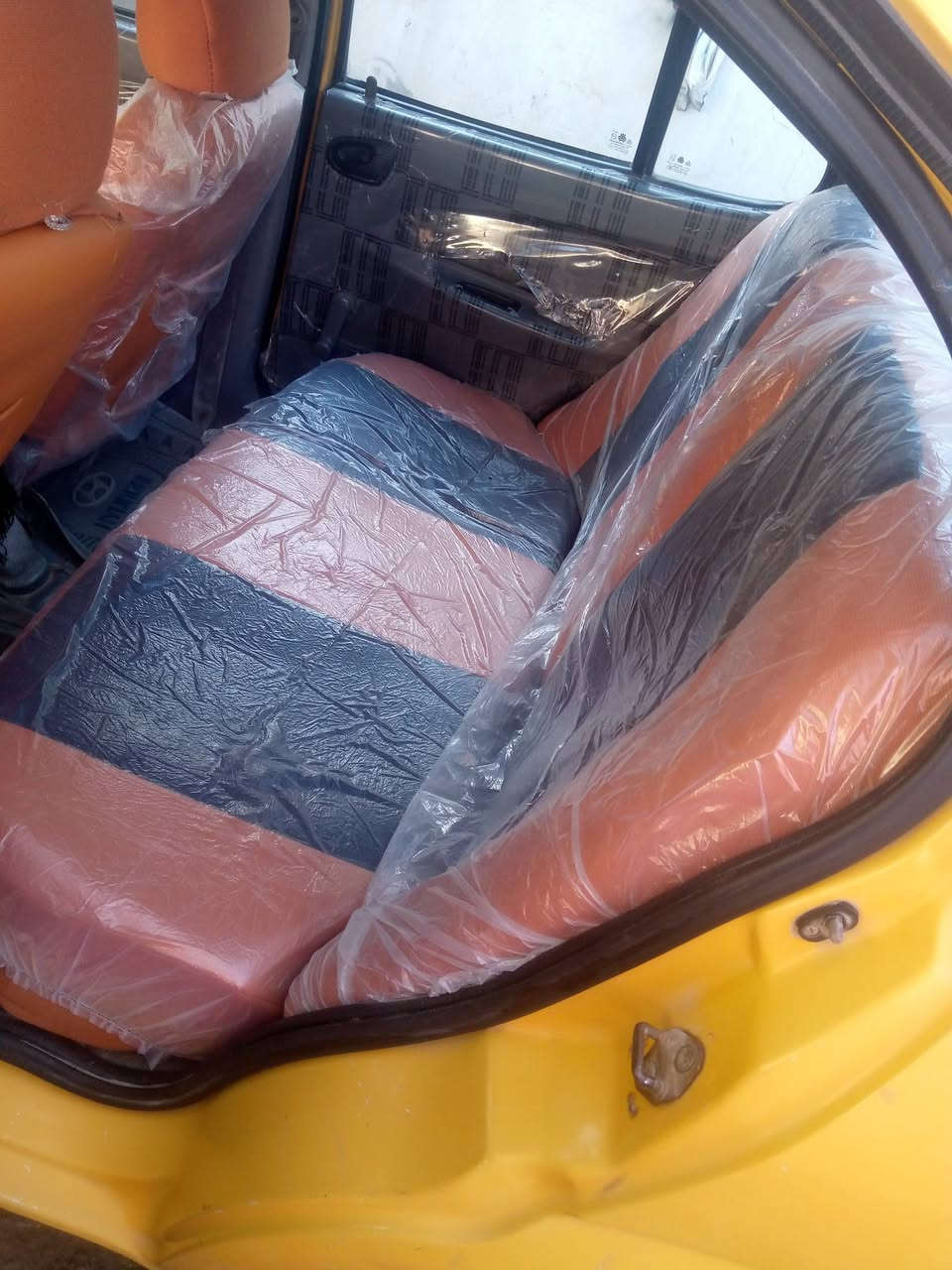 طيبه موديل 15 كفاله عامه من كلشي دوشمه جديده كهربائيات وره وكدام شغاله حداديه وتخم  تاير بجيس ويلات جدد رقم دولي راعيه يمي بكوفه شاشه وكامره خليفه مكينه خيط كلش قليل يعني مكينه وكير انضاف مصفره من كلشي غرفه جديده مسجل وساعات كل شغاله السعر 38 بيع مكان نجف كوفه عباسيه ***********
