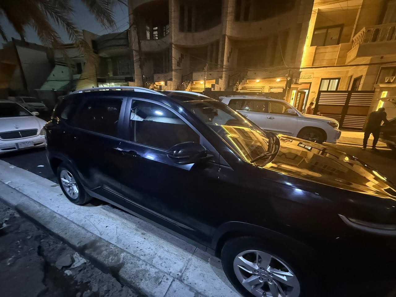 للتواصل ***********
عنواني بغداد المنصور 
سعر 150$ وبيها مجال 
شوفرليت كابتيفا 
موديل 2021
وارد خليجي (شركة)
العداد: 83,000 كم
رقم: أربيل
الحالة: مكفولة
السيارة نظيفة جداً استخدام شخصي

السيارة بحالة ممتازة، فحصها مضمون، خالية من الحوادث والضرب، جاهزة للاستخدام بدون أي مصاريف.
مناسبة للاستخدام اليومي، مريحة واقتصادية، وسعرها قابل للتفاوض للجادين فقط.
