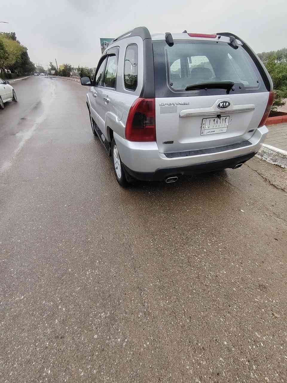 كيا سبورتج 2009 خليجي بيه بنيد صبغ ستة سلندر  مكاني بعقوبة السعر 105 السيارة جاهزة للاخير
مكاني بعقوبة
***********
