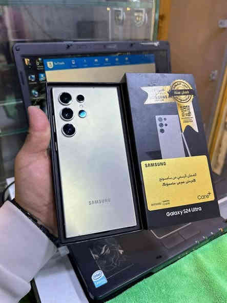 السلام عليكم 
جهاز S 24 الترا للبيع جهاز مستخدم شهرين فقط نضافه فول 100٪ 
ذاكره ٢٥٦ 
اللون تيتانيوم 
ضمان سنه كامله مع كرت الضمان 
مع جميع ملحقاته شاحنه اصليه + الكارتونه 
شركه جبال ⛰️ 
السعر النهائي   950,000 ألف
للاستفسار / ***********
المكان /الشرقاط الساحل الأيسر

