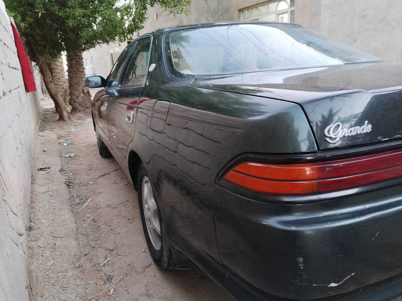 سلام عليكم سياره مارك نفخ مكفوله  محرك ثلاث الف فيشه وبطل سياره  السعر 59 وبيه مجال 
كير جديد محرك جديد حداديه 80/
***********///////////مكان نجف
