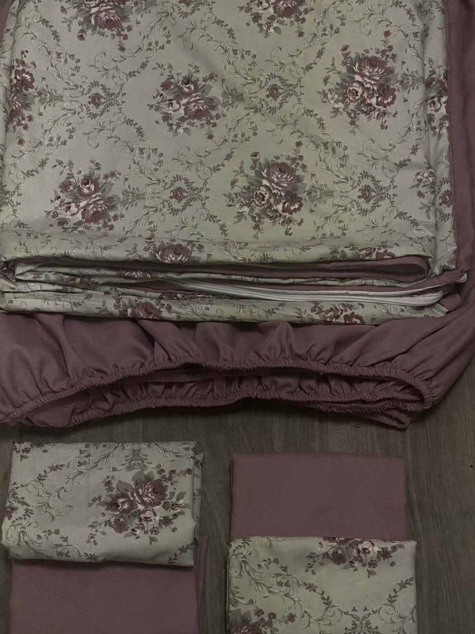 بيع مباشر 💜
4 وجه مخدة + تلبيس لاستيك +كفر لحاف سحاب


**إذا كنت صاحب هذا الإعلان وتريد حذفه لأي سبب، رجاءا أرسل رسالة إلى الدعم الفني**