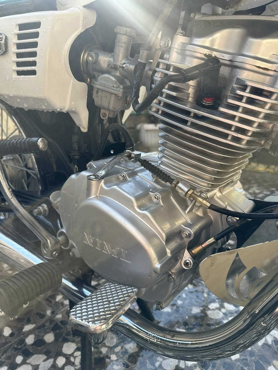 دراجه  كلك نامه امتياز موديل 25 مكفوله من السرقه ومن كلشي كلشي شغال بيها انكر هندر وروح نضافه100‎%‎ شوفت عينك بلصوره مكاني كربلاء فلكه الثوره السعر 450 ومجال قليل كلش الرقم ***********
