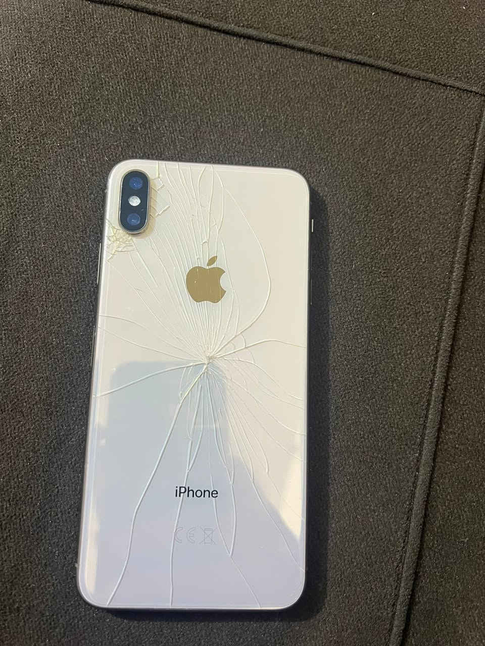 اكس ماكس  للبيع جهاز شاشه مبدله مال باله اصليه بطاريا امبدله ضهره مثل ما موضح بصور سعره ٢٠٠وبي مجال حك جيه العنوان بغداد مدينه الصدر الرقم ***********
