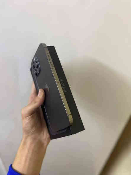 سلام عليكم ايفون 13برو ماكس جهاز مبدل شاشه فقط وذاكره 128 بطاريه 92يجي وياه كيبل لاصلي سعر480وبي حك جيبه رقمي*********** مكاني نجف بحي لميلاد
