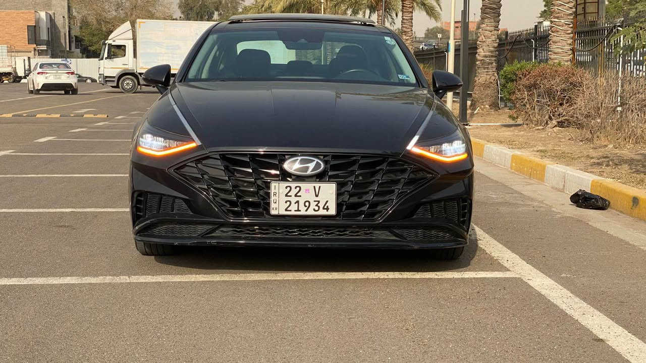 السلام عليكم ( للبيع فقط )

هونداي سوناتا موديل 2023 رقم اربيل 

دخول جديد وترقيم جديد سنويتها الى سنة 2031 

فئة sel بلاص محرك 2500 تنفس طبيعي

السياره فول 1/1 وجميع ايرباكاتها سليمه

حادث السياره جاملغ خلفي موضح بالصور وجتي من امريكا بيها قطعتين رش كلير  الجاملغ مع البنيد بدون قطرة معجون نهائيا ( بدون لغد بدون شاصي حادث جانبي خلفي 

السياره كل قطعها بلاديه وجاهزه

براكيت بدنه راديترات كلها على وضع الشركه 

مواصفات فول وراح اذكر جزء منها 

♣️فتحة سقف بانوراما على طول السقف

♣️بصمة تشغيل + بصمة ابواب وصندوق

♣️كشنات مخمل 

♣️شاشه ايباد كبيره ابل كار بلي 

♣️سياقه اليه + كامره 

♣️كشن كهرباء + تدفئه بالكشنات

♣️رادار امامي وجانبي وخلفي 

♣️اشاير بالمري + نقاط عمياء

♣️تشغيل عن بعد + ويل كب حجم 18 سبورت

♣️اضويه ليد ولايت 4 عدسات +ليد خلفي

♣️كير دكم  

♣️محرك 2500 + 4 انظمة قياده

♣️شاحن لاسلكي +تبريد خلفي منفصل

♣️ماشيه 31 وبعدها على مشي امريكا 

للامانه السياره جديده جدا ومابيها نقص نهائيا وصور امريكا بالمنشور

السعر 174 مكاني بغداد محرك 2t00

تريد وكاله او تحويل ثاني يوم باللي يعجبك

*********** الرمادي, الأنبار
