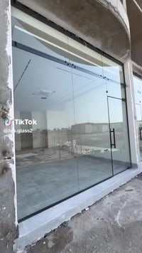 شركة A4 • واجهات زجاجية • قواطع حمامات