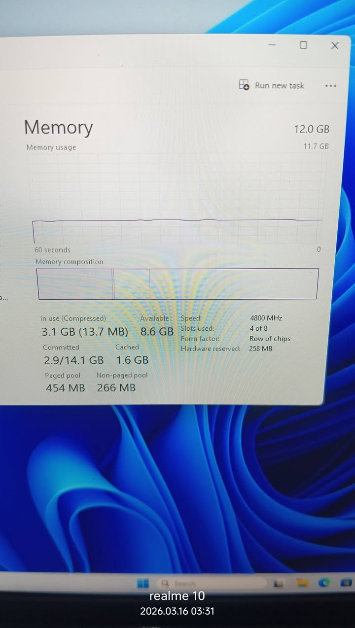 المعالج: Intel® N100 (جيل 12 - Alder Lake) بتردد يصل إلى 3.40 GHz 
​الرام: 12GB DDR5 بسرعة 4800MHz 
​التخزين: 512GB SSD.
​المنافذ: يدعم 3 مخارج شاشة (HDMI/DP)، منافذ USB 3.2، ومنفذين LAN (Gigabit).
​النظام: يعمل بنظام Windows 11.
الشاحنة تايب C

سعر الهارد والرام فقط 225 الف


**إذا كنت صاحب هذا الإعلان وتريد حذفه لأي سبب، رجاءا أرسل رسالة إلى الدعم الفني**