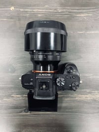 للبيع Sony A7III بدي فقط بدون عدسة شتر 83k  العنوان بغداد    واتساب 07...