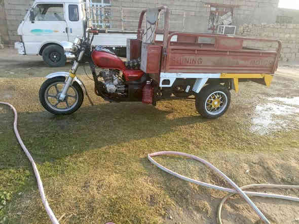 السلام عليكم ستوته للبيع كلك مقفوله سعر 725 بيها مجال مكان كربلاء على طريق النجف يام يا معود 10031 موديل 14 هذا رقمي ***********
