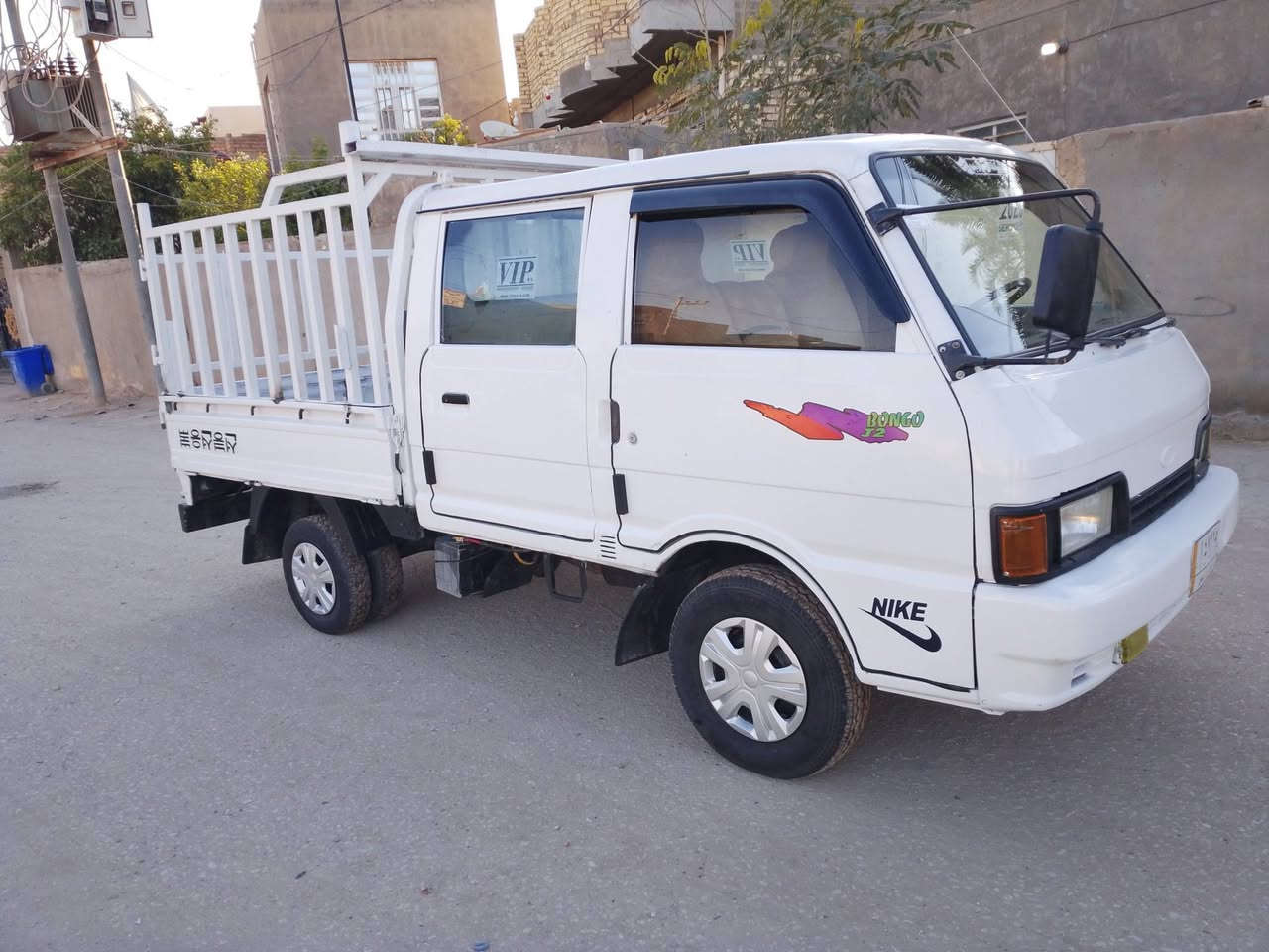 السلام عليكم سياره بنكو95 دبل قماره رقم بابل مشروع وطني تحويل ثاني يوم مكينه كير حداديه تخم تاير كهربائيات شاصي رقم شاصي مكفول السعر 52 وبيه مجال ***********
