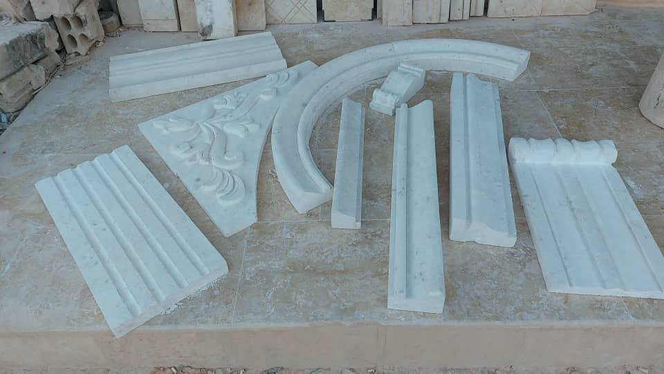 نتشرف بتقديم خدماتنا المتميزة في مجال الحجر الطبيعي.  نحن متخصصون في أعمال النحت والزخرفة لجميع أنواع التيجان والأعمدة والكورنيش.  تتميز أعمالنا بالجودة العالية والتصاميم الفريدة التي تلبي جميع الأذواق.  نستخدم أجود أنواع الحجر الطبيعي لضمان المتانة والجمال.  كما نفخر بقدرتنا على تصدير منتجاتنا إلى كافة أنحاء العالم.  نحن ملتزمون بتقديم أفضل الحلول لعملائنا الكرام.  نتطلع إلى خدمتكم وإضافة لمسة جمالية فريدة لمشاريعكم.  نحن في خدمتكم دائماً لتحقيق رؤيتكم.
للتواصل واتس آب
https://wa.me/+963968447438
مراسلة شركه براهيم الكرمو للحجر الطبيعي عبر واتساب https://wa.me/message/QPZBLW2XOXZWF1


**إذا كنت صاحب هذا الإعلان وتريد حذفه لأي سبب، رجاءا أرسل رسالة إلى الدعم الفني**