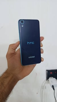 HTC • ١٦ جيجا • بدون توصيل