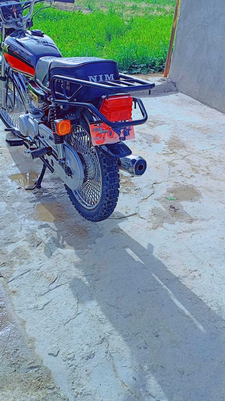 دراجه تايكر للبيع 2020 اصوالي مامفتوح كامله مستعجل على بيع المكان جبله السعر 450 بيه مجال ***********
