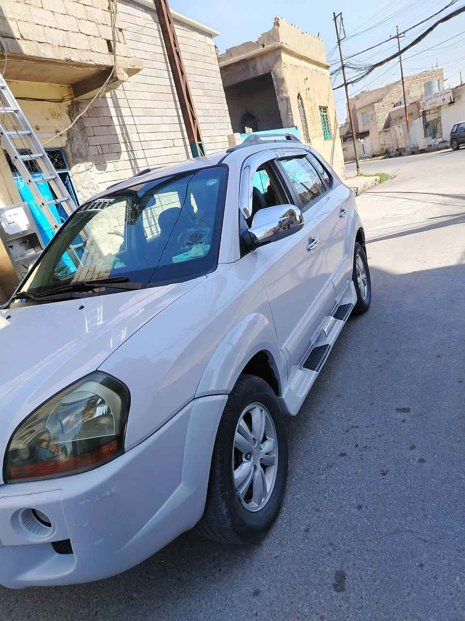 توكسون 2009
بدون ضرر بدون صبغ 
ماشية 260 كيلو 
سيارة جديدة بدون اي ملحضات كاملة ربع ماينراد مصرف داخل مغلف جديد تايات قشر كلو جديد كير محرك شرط 
السعر 125 بيها مجال بسيط 
الاتصال صاحب السياره ‭٠٧٧١ ٨٣٣ ٥٨٢٠‬
مكلف بلنشر
