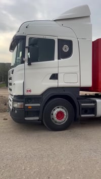 سكانيا البيع 2005 اوتماتيك سنويه 2031كفاله عامه تخم تاير جديد077251323...