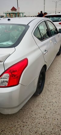 نيسان فيرسا مديل 2018  وارد امريكي ضربتها دعاميه .محرك توني شاده منظوم...