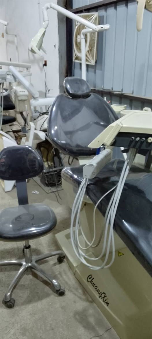 #للبيـــــــــع_كرســــــــــي أسنان مؤهل نوع CX_2311 بسعر  مناسب /نشكر ثقتكم بمكتب  / الهادي دنت مستعدون 
°نقل عيادات الأسنان داخل وخارج بغداد

°تأهيل/صيانة /فتح /نصب كافة كراسي
الأسنان

بيع وشراء جيرات مستخدمه وجديده 

دوشمة كافة كراسي الأسنان
تخطيط وتأسيس عيادات الأسنان  

*********** / ابو هادي / عنوان بغداد  باب الثالث جزيرة بغداد السياحيه@
