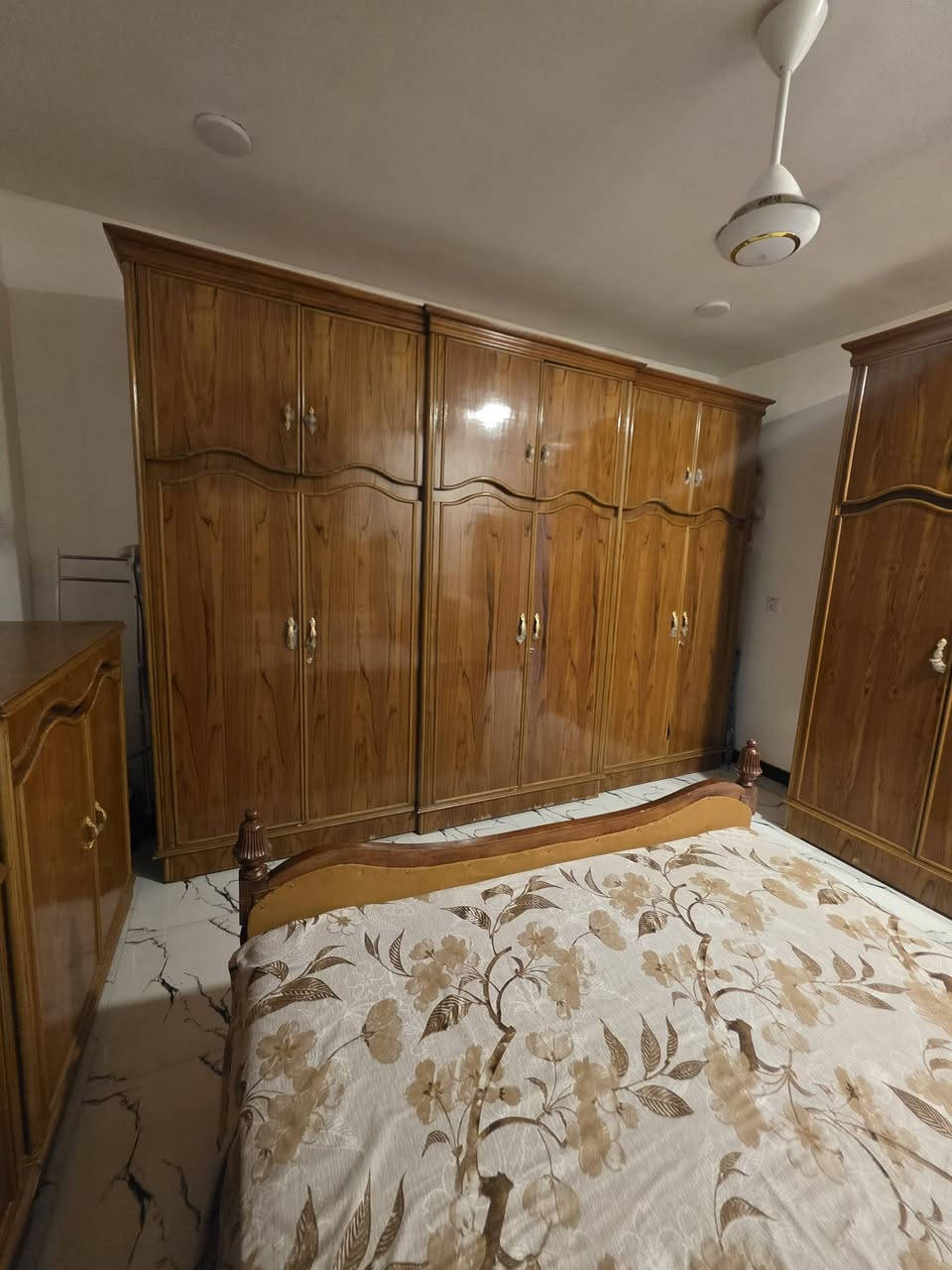 السلام عليكم غرفه للبيع جديده مابيه اي ضرر سعر ٧٥٠ بيه مجال +964 771 717 1315العنوان بغداد الدوره


**إذا كنت صاحب هذا الإعلان وتريد حذفه لأي سبب، رجاءا أرسل رسالة إلى الدعم الفني**