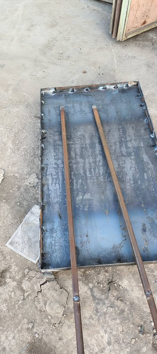 السلام عليكم يوجد لدينا مهداره مال طبخ. جاي. كهوة.
العنوان حله كراغول شارع الكبان 
الهاتف ***********
