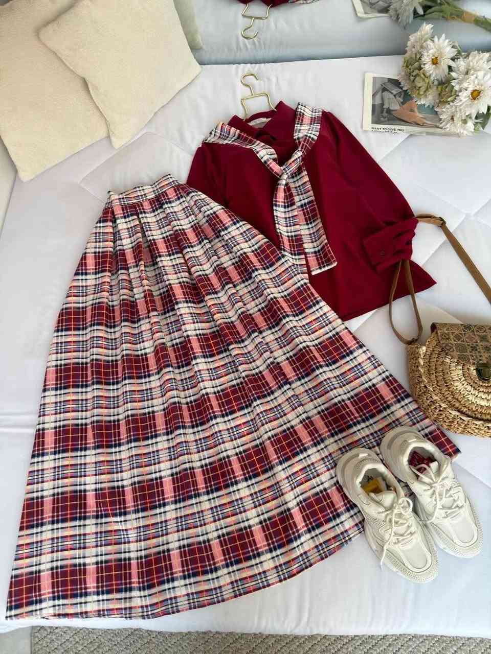 🧿﷽ وعلى الله توكلنا 🧿
لا تعلن الخطوات اعلن الوصول🫰🏻🚶
جديدنا الرمضاني 🧨
 لاينتهي وبضاعتنه غير😌😉

طقم تنوره +قميص

نوع الخامه دابل تركي 

مرتب نازك بل لبس

القياسات يلبس 👇 
38 40 42 44 46 48

الحجز والستفسار مراسله الصفحه


**إذا كنت صاحب هذا الإعلان وتريد حذفه لأي سبب، رجاءا أرسل رسالة إلى الدعم الفني**