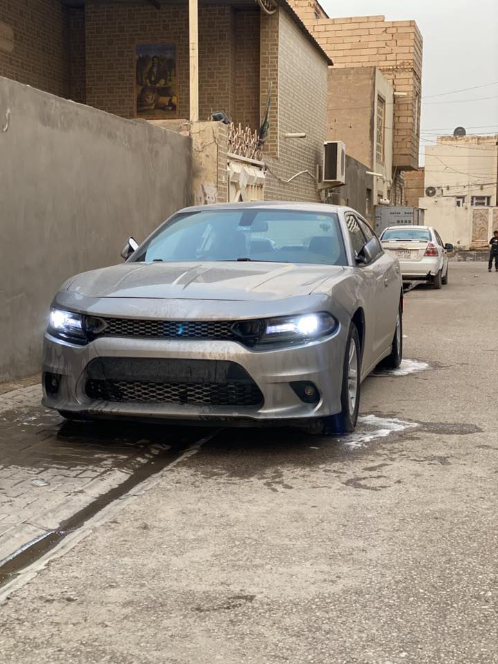 جارجر ادوات بدون لوحات بدون لوحات 
كصه جنطه 

موديل ٢٠١٦ 
مكينه ٣٦٠٠ 
كير طياره ٨ نمر 
شاشه جبيره 
تحكم جهتين 
مواصفاتها معروفه 
جاهزه للخير كير مكينه حداديه تبريد كله جديد 
مكاني نجف ٦٧ وبيها مجال 
***********
