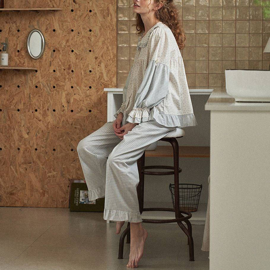 عدد قطع الدرزن: 12 قطعة
القياسات: 1 + 2 + 3
الخامة: قطني صيفي

توصيل مباشر خلال يوم واحد فقط

Su


**إذا كنت صاحب هذا الإعلان وتريد حذفه لأي سبب، رجاءا أرسل رسالة إلى الدعم الفني**