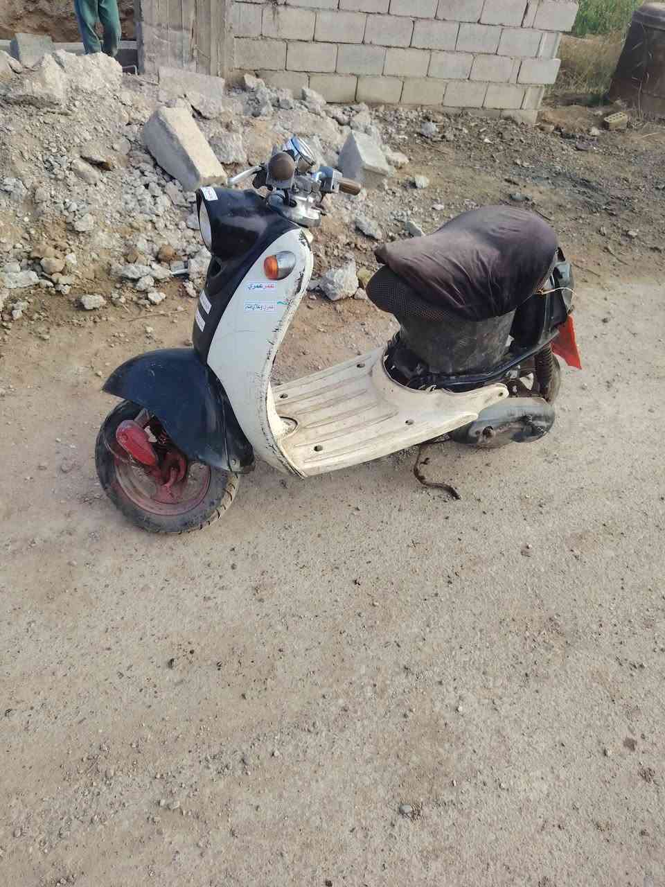 لبيع دراجه عبد الحليم شغاله ومكينه حلوه ابيع كوم حديد السعر 50،قفل  *********** مكاني بغداد قريب على بسمابه مكلف بل نشز
