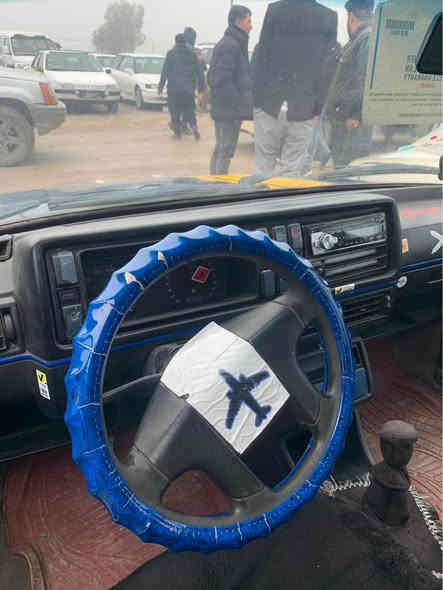 جیتە مۆدیل ١٩٩١ گیرو مکینەی بەشەرت  کارەبای بەشەرت اولیات بەشەرت واجیهە پاکانەی مرور هەموی بەشەرت دحامی لۆ دحامی بەشەرت سحری ١٦ورەقە رقم تلەفۆن *********** أربيل
