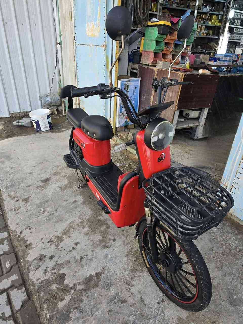 دراجه شحن البيع
حجم 20

نظافه 100/100

استعمال قليل استفسار ***********

السعر 300وبيها مجال
