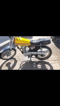 دراجة • أوراق أصلية • قلعة صالح