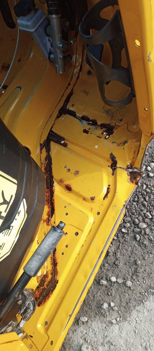 تكتك للبيع 21 اوراق صادق وخالد اصولي مكينه مجفته لاتنقيص ولا تبخير شرط.3 تايرات جدد كهربائيات كله شغاله دوس مامعمرات بس عوزهن تعمير التكتك يرادله ترتيب ابيع هلموجود السعر 5750 بيه مجال بسيط مكان القاسم ***********
