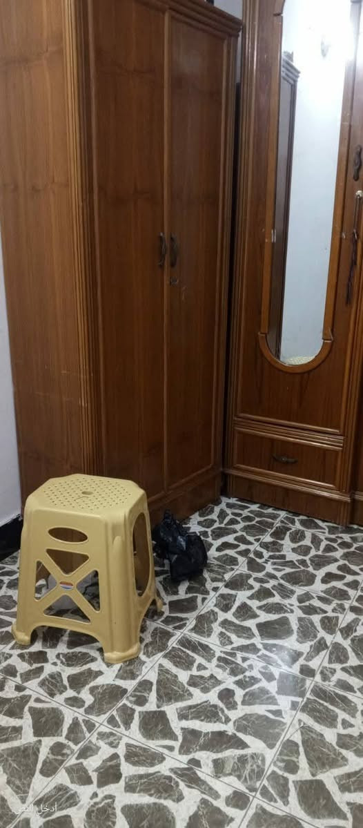 للبيع غرفه صاج سعر 850 فقل وعنوان الرمادي رقم *********** للإستفسار
