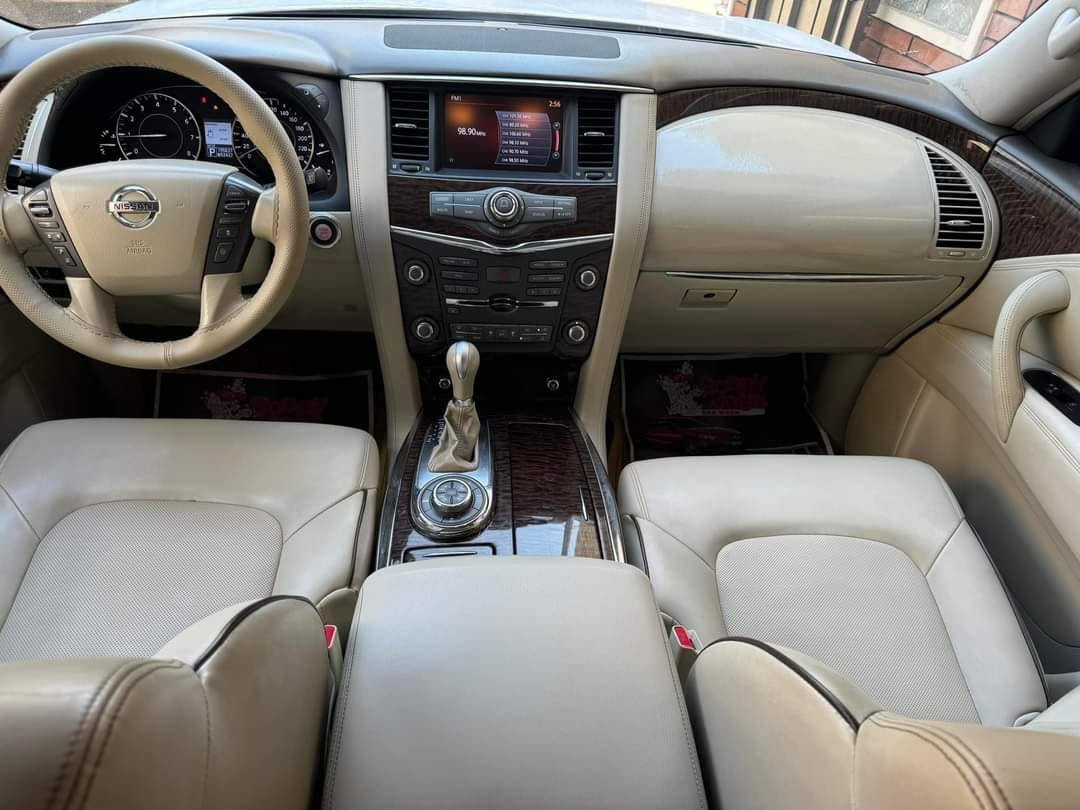 نيسان باترول LE
موديل /2011 
السعر/ 190$
وبيها مجال
مراوس اقصاد 
عداد المسافة /220 الف كم
شركة سرادار 
السيارة به جاملغ خلفي صبغ باقي السيارة مكفولة كفالة عامة
جديدة جدا وأحلى من الصور محرك وكير بشرط لا مفتوح ولا ملعوب بيه مكفول 
رقمها اربيل مشروع وطني باسمي تحويل مباشر 
مواصفات / (فتحة , ثلاجة، خمس كاميرات ، رادار امام ، توقف ذاتي , جلد ، كشنات تدفئة وتبريد , صندوق كهربائي، فور ويل وضعيات قيادة ، كشنات وستيرن كهربائى وخزن، سيدى جنجير سيدي خزن ، شاشات DVD , عدات شركة , 7 راكب، تبريد مركزي، بعد هواى مواصفات)
*********** واتساب
