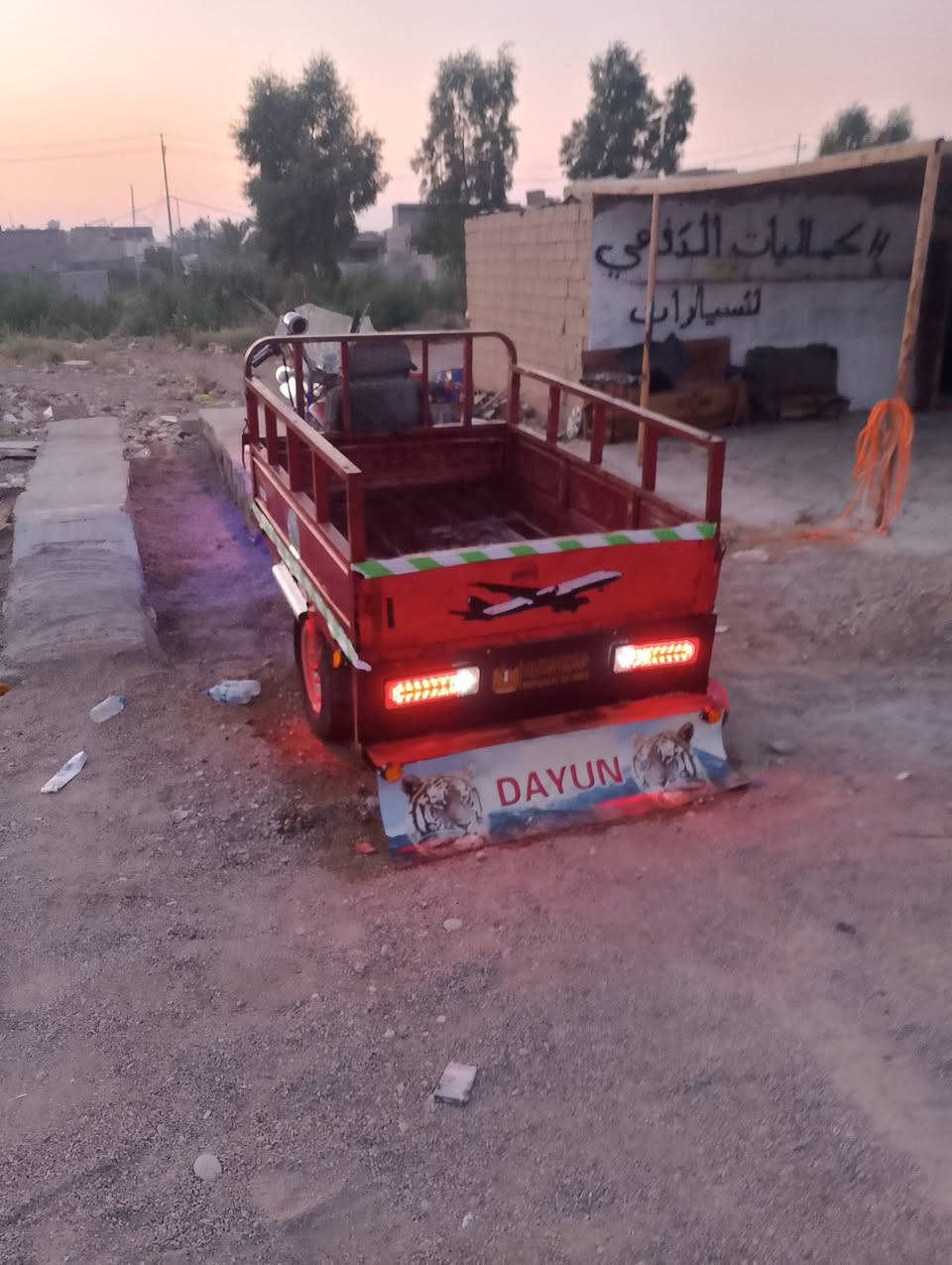 سلام عليكم  ستوتة امتيار للبيع
ستوتة كهرباءيات كاملة 
رقم او سنوية اسود فحص موقت
تايرات جدد
شاصي كفول
اسعر خاص 
باقي التفاصيل خاص
العنوان اديالى شهربان جسر مهروت اتصل ***********
