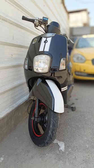 سلام عليكم دراجة ماكس بوليسي دراجة جديد ماماشيه بوشه 49 مكينه ما مفتوحة بلاديه كابريته بلاديه كهربائيات شغاله كله السعر 1100وبيه مجال  رقم ***********
